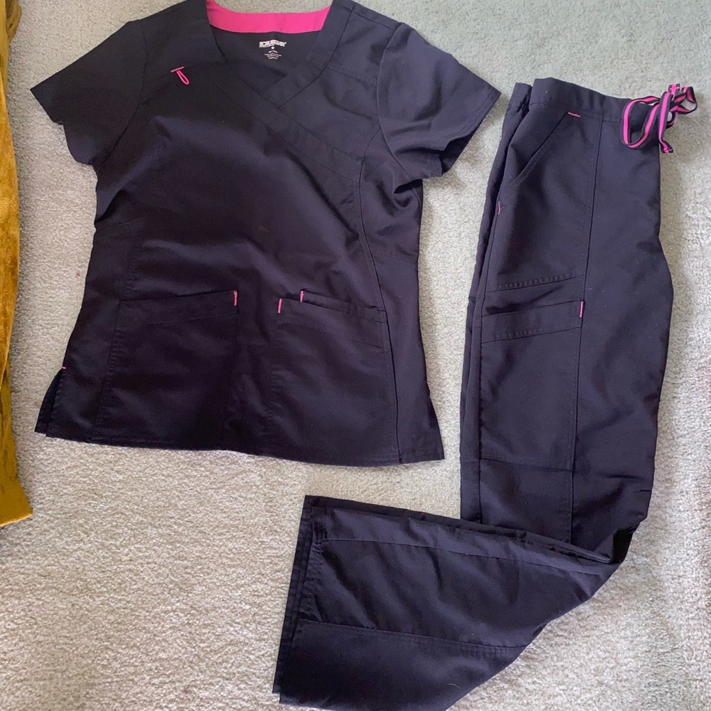 SOLD!! Scrub Star scrub set